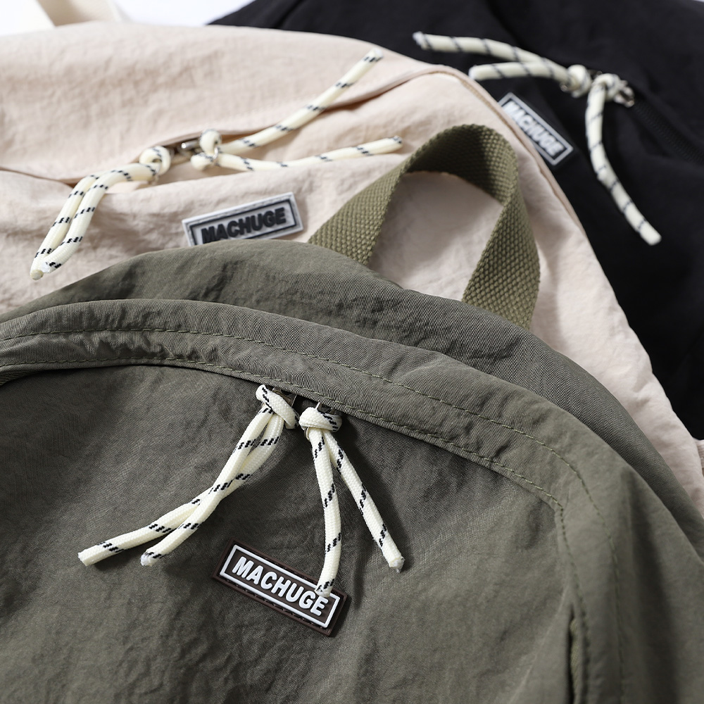 デットウーブンバックパック