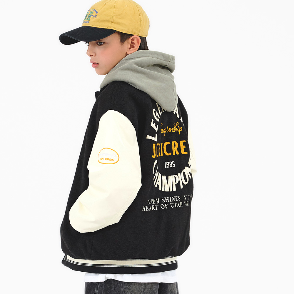 デュニー刺繍キルティングジャンパー(9号~23号)