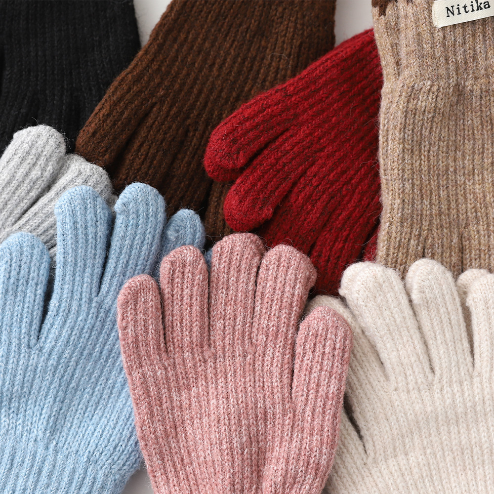 ロカステッチグローブ